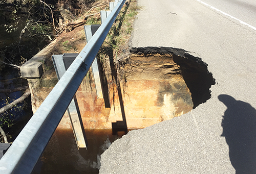 A portion of a highway collapsed due to Hurricane Matthew. (Volpe photo) Image of a portion of a highway that collapsed due to Hurricane Matthew.
