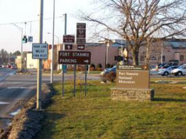 Fort Stanwix National Monument parking directions